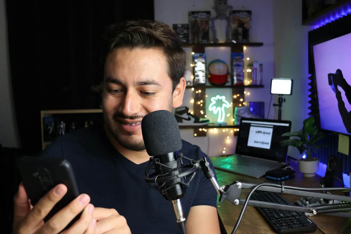 Creator reviewing earnings on laptop — discord community monetization fees breakdown